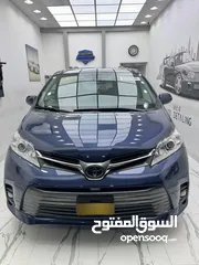  1 تويوتا سيينا الدفع الرباعي 2018 السيارة في قمة النظافه  Toyota Sienna 2018 AWD super Clean