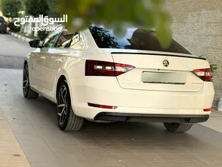  10 سكودا سوبيرب موديل2020 وترخيص 2019 فحص ممتاز ولا غرام بويه  مطور 1500 بنزين