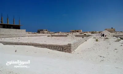  10 قطعه ارض للبيع في منطقه القصر علي الكورنيش الجديد