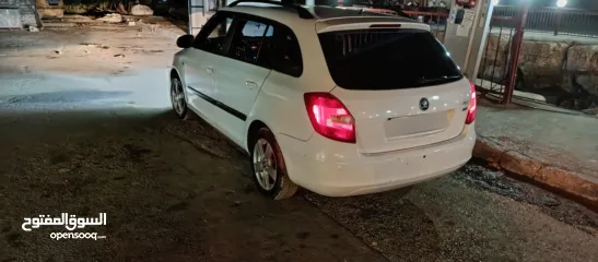  5 سكودا فابيا 2012