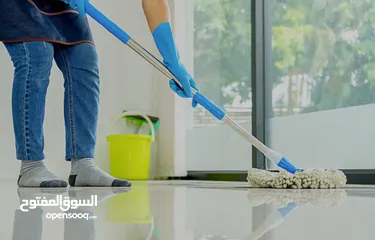  5 شركة الايادي الذهبيه لخدمات التنظيف المتكامله  ( اليومي الاسبوعي الشهري) .
