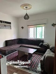  2 شقة للبيع في جبل الزهور قرب مسجد الرضوان