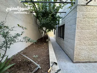  17 شقة مميزة للبيع/الياسمين
