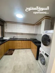  2 شقه مفروشه للايجار في عين منجد