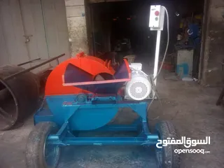  16 ماكنة فرم الاسفنج والفلين ( جاروشة اسفنج والفلين )