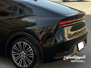  15 تويوتا يريوس هايبرد موديل 2023 الشكل الجديد كليا ومميزه