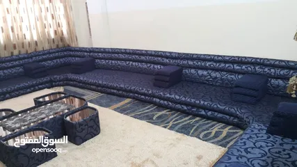  2 اثاث مستعمل بحال الوكاله للبيع