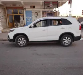  4 كيا سيرنتو 2015
