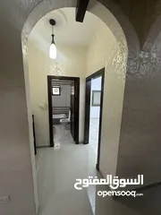  4 للبيع شقة طابق ارضي
