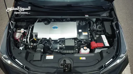  8 تويوتا بريوس 2022 XLE فحص كامل فل ما عدا الفتحة صنف بيرسونا TOYOTA PRIUS 2022 XLE FULLY LODED