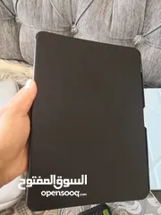  1 ايباد أبل معالج M1 نظيف جدا