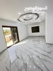  2 شقة طابق ارضي للبيع