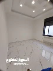  13 ام السماق 210م بسعر مغري