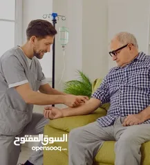  9 ممرض منزلي ورعاية كبار السن
