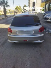 2 سيارة بيجو 206 فضي
