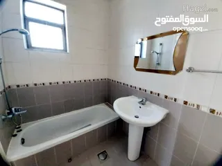  8 شقة غير مفروشة للإيجار 150م2 ( Property 19141 ) سنوي فقط