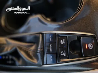  13 Toyota Camry GLE 2023 - تويوتا كامري 2023 للبيع