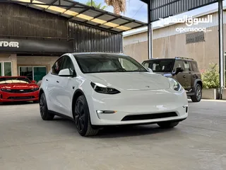  12 Tesla Model Y 2022 ( LONG RANGE DUAL MOTOR )  فحص الشريف  7 جيد  ، B+ اوتوسكور ايرباج مغلق غير مفتوح