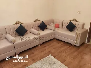  1 كزيوني 3في 3 بي 950دينار والمتر 175 بس