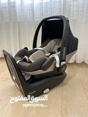  1 Baby car seat 0-12kg maxi-cosi with base