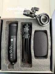  2 مايك احترافي  Fantech Leviosa MCX01 للبيع مناسب لصناعة المحتوى، والجيمنج. سهل الاستخدام