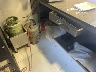  8 عدة مطعم معجنات