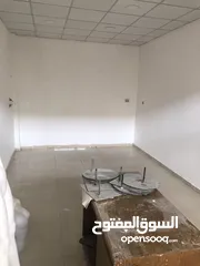  4 محل تجاري للايجار