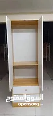  1 خزانة ملابس