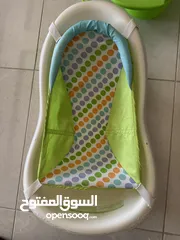  12 مستلزمات تدريب عالمرحاض : مقعد مرحاض متدرج وقابل للطي + مقعد تدريب سبايدر مان + حوض استحمام .