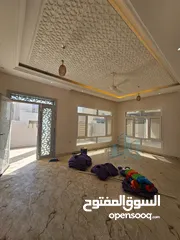  8 فيلا حديثة راقية Beautiful 6+1 BR Villa near Al Araimi Boulevard