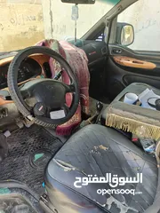  17 باص هونداي ستركس
