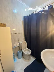  6 منزل رائع وبحاله ممتازه لا تفوت الفرصه بيت رائع بيت العائله ينتظرك هنا