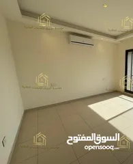 2 شقة فاخرة جديدة لم تسكن بتشطيبات عالية الجودة في أرقى واجمل مناطق عبدون