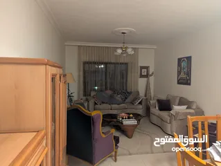  2 شقة بمنطقة المدينة الرياضية مساحة 157 متر بسعر مغري تدفئة راكبة ،كراج خاص، مصعد، مطبخ راكب