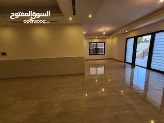  4 شقة فارغة للبيع في دير غبار  ref : 14242