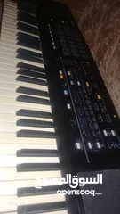  4 جهاز اورج ROLAND E40 للبيع