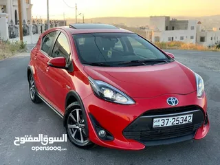  3 Toyota Prius c 2018