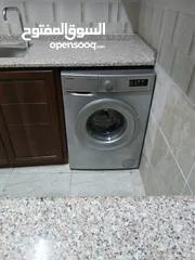  1 غسالة شارب للبيع في حالة الوكالة