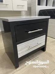  7 تخت مفرد + كومدينا للبيع – تصميم أنيق وخامة فخمة