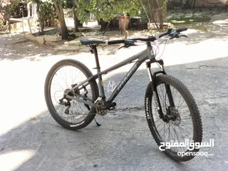  1 بسكليت من نوع JAMIS TRAIL X موديل  2021