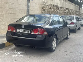  2 يسارة هندا سيفيك 2007 للبيع