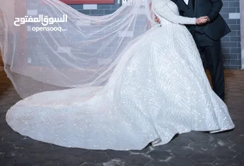  2 فستان زفاف للبيع حالته ممتازة جدا جدا جدا