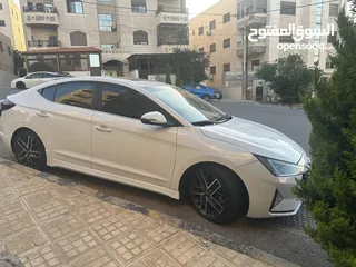  26 2019 Elentra Turbo.