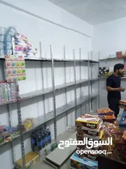  5 رفوف حديد بحاله ممتازه للبيع بسعر مغري جدآ