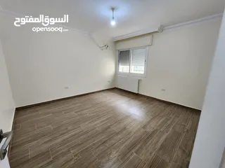  5 فيلا متلاصقة فاخرة للبيع أو للإيجار في الصويفية - ref : 14472