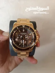  4 Victorinox maverick swiss made gold Edition