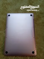  3 ماك بوك آبل