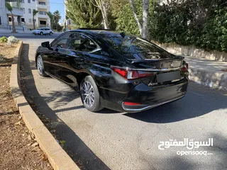  3 لكزسسES300 هايبرد السعر الجديد موديل 2023
