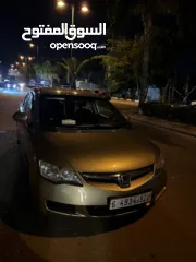  1 هوندا سافيك 2008 باللون الذهبي المميز بسعر الحررررق 29.000 ش