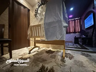  3 تخت بيبي خشب زان اصلي وارد تركيا استعمال بسيط جداً. بحاله الوكاله